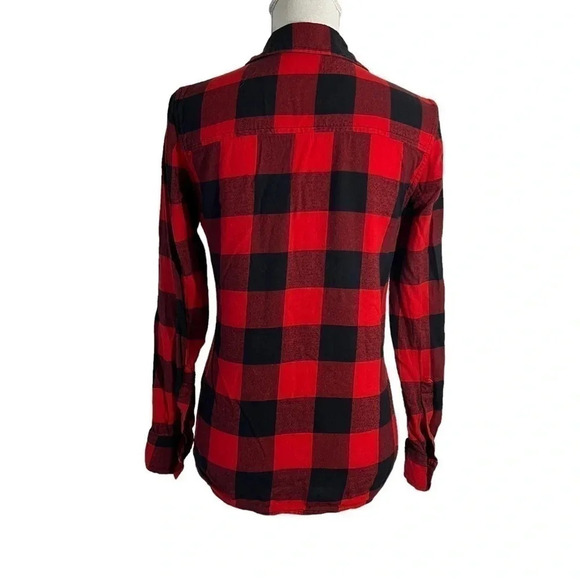 Gap Buffalo Plaid Button Up Shirt Womens XS Black and Red Long Sleeve Rustic Top - Picture 3 of 6